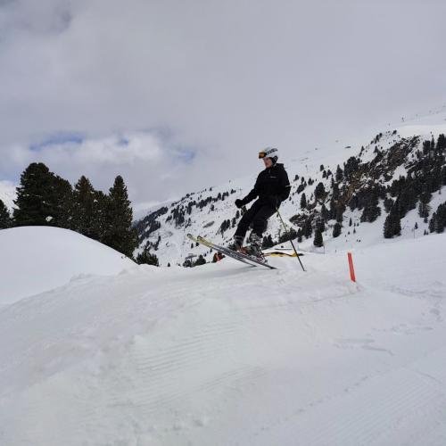 Ski